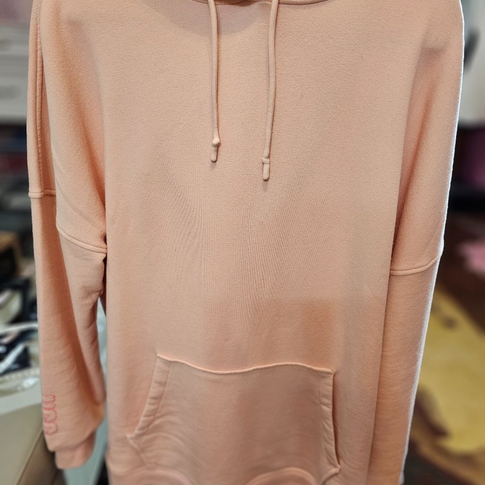 UGG Long Sweatshirt